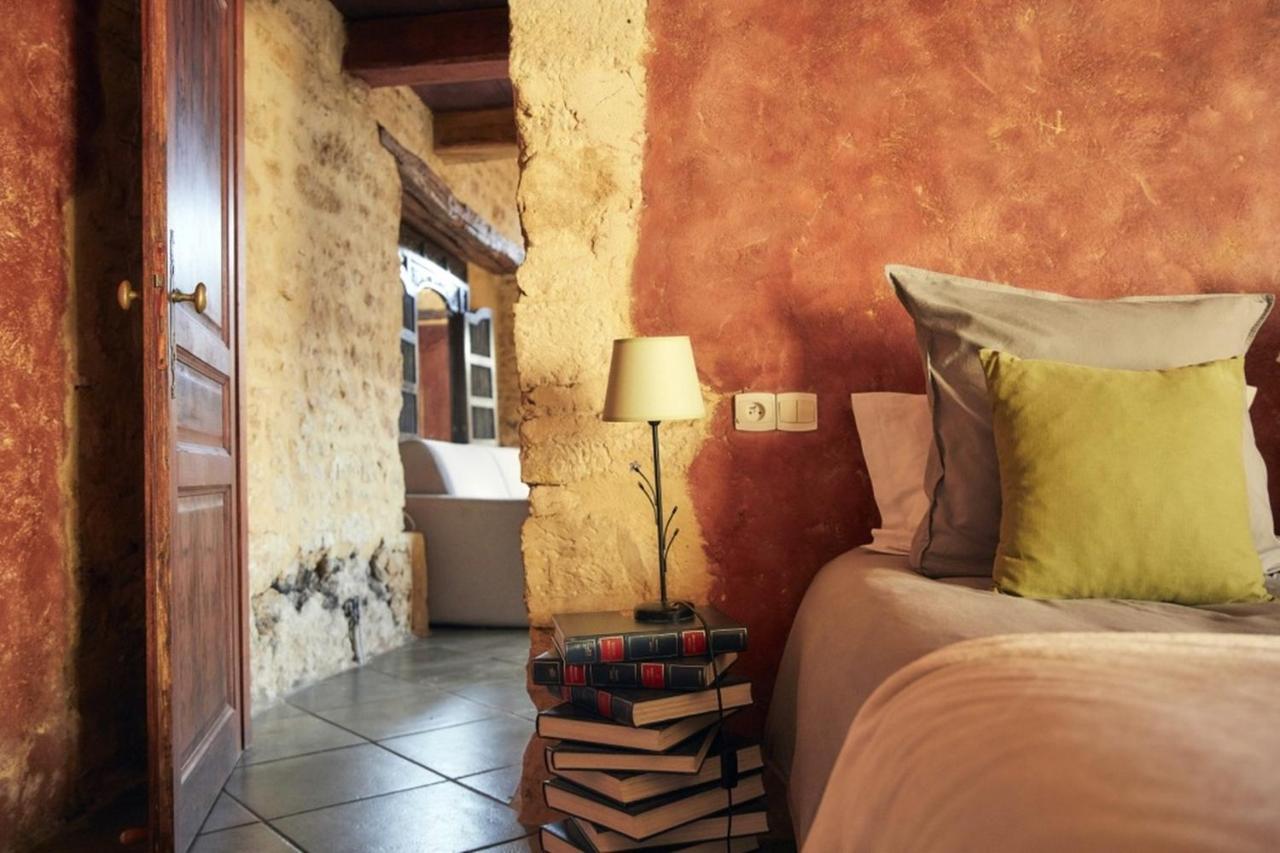 Domaine De Cantegrel - Gites De Charme Et Suite Troglodyte En Perigord Vitrac  Kültér fotó